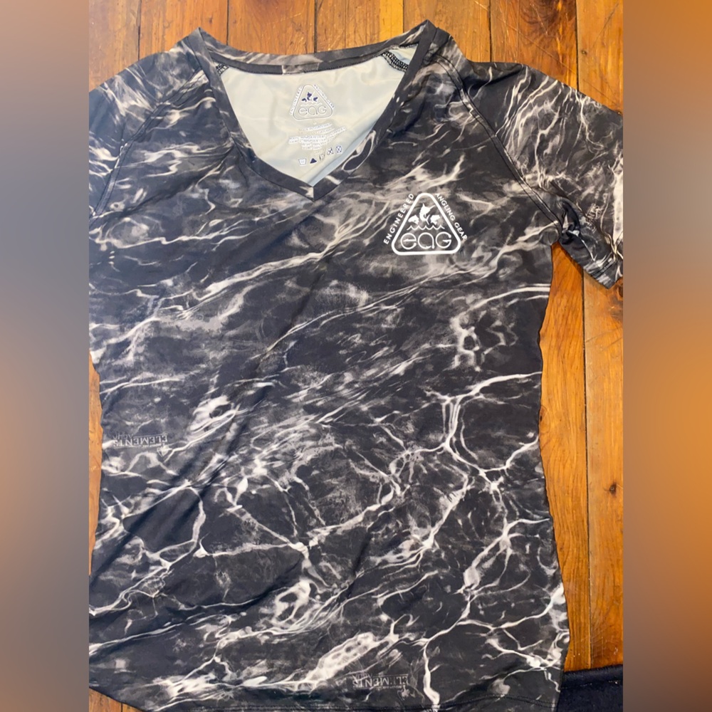 Fishing v neck t shirt